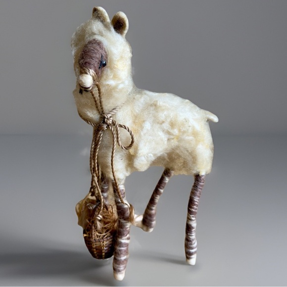 Source Unknown Other - Handmade Wool Felt Llama Alpaca Figurine Folk Art Miniature w Basket 10in
